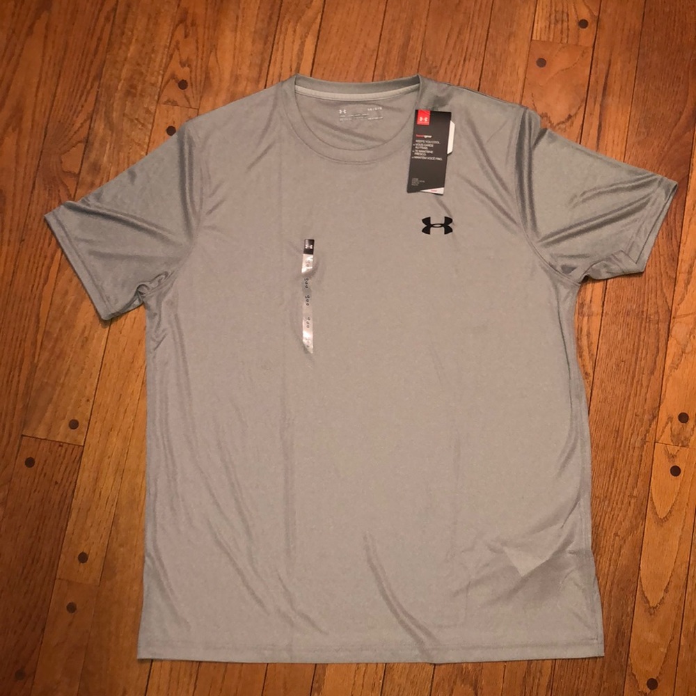 Under Armour heatgear T-shirt NWT
